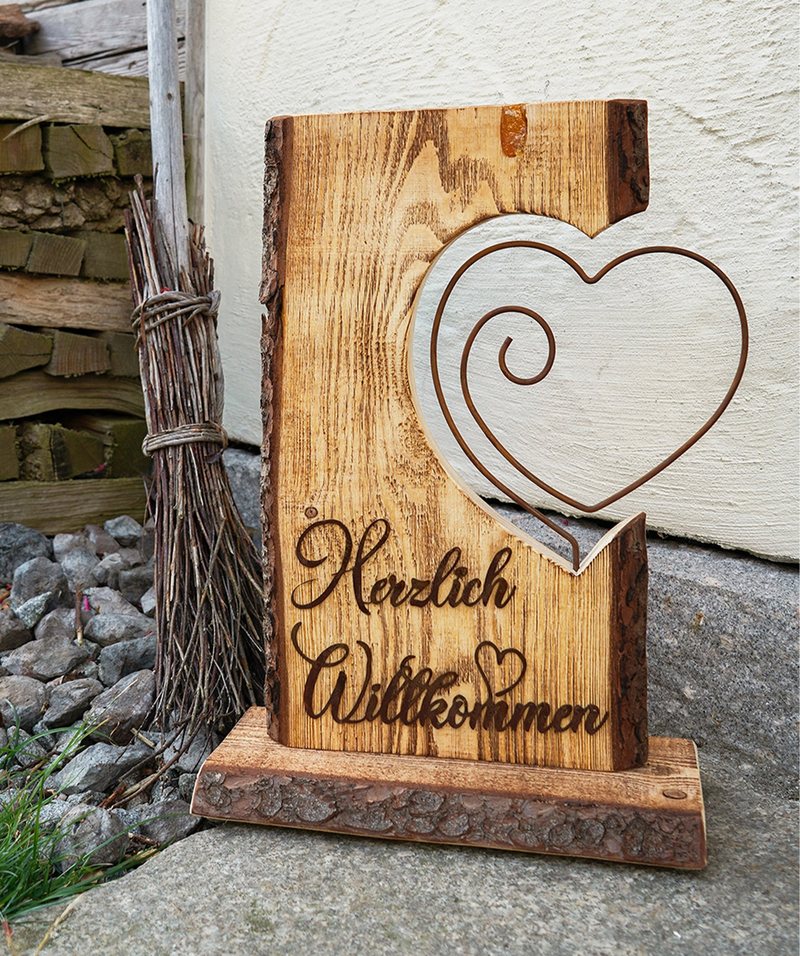 Holzständer Willkommen Saga aus Edelrost