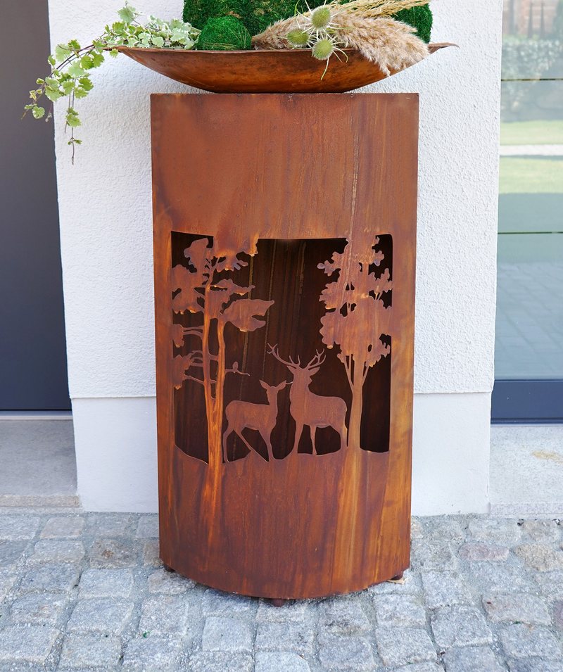 Säule Hirsch Dvalin aus Edelrost